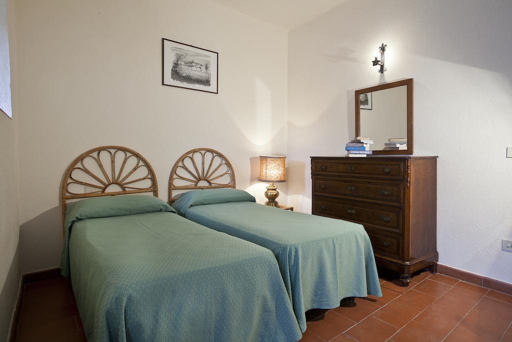 Agriturismo Il Torrione Lecchi Номер фото