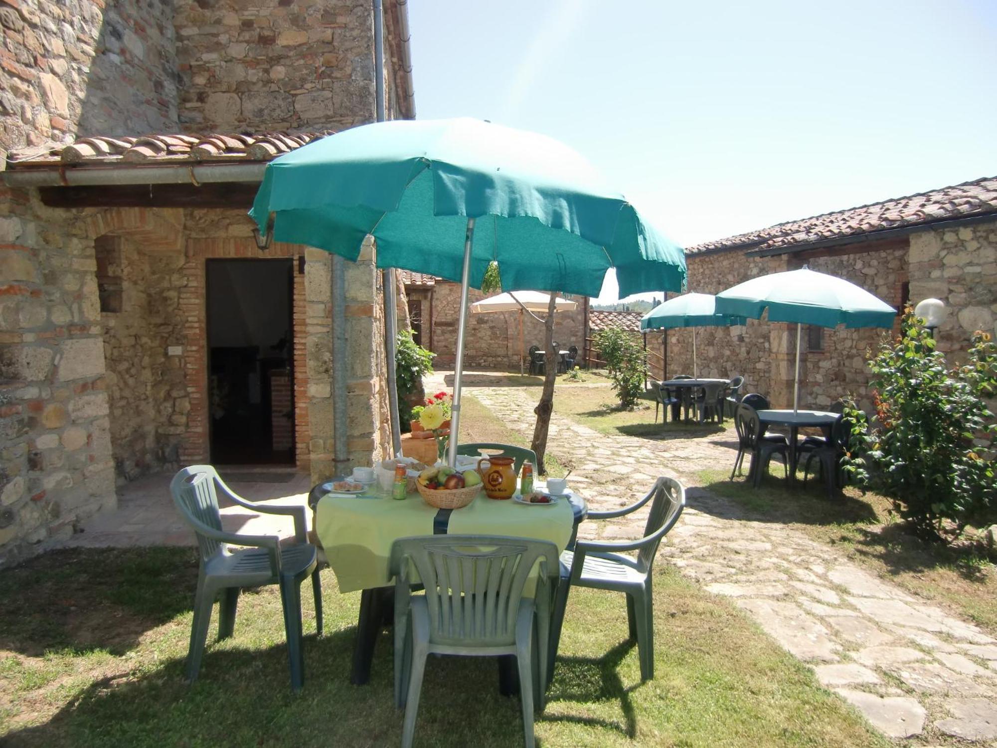 Agriturismo Il Torrione Lecchi Экстерьер фото
